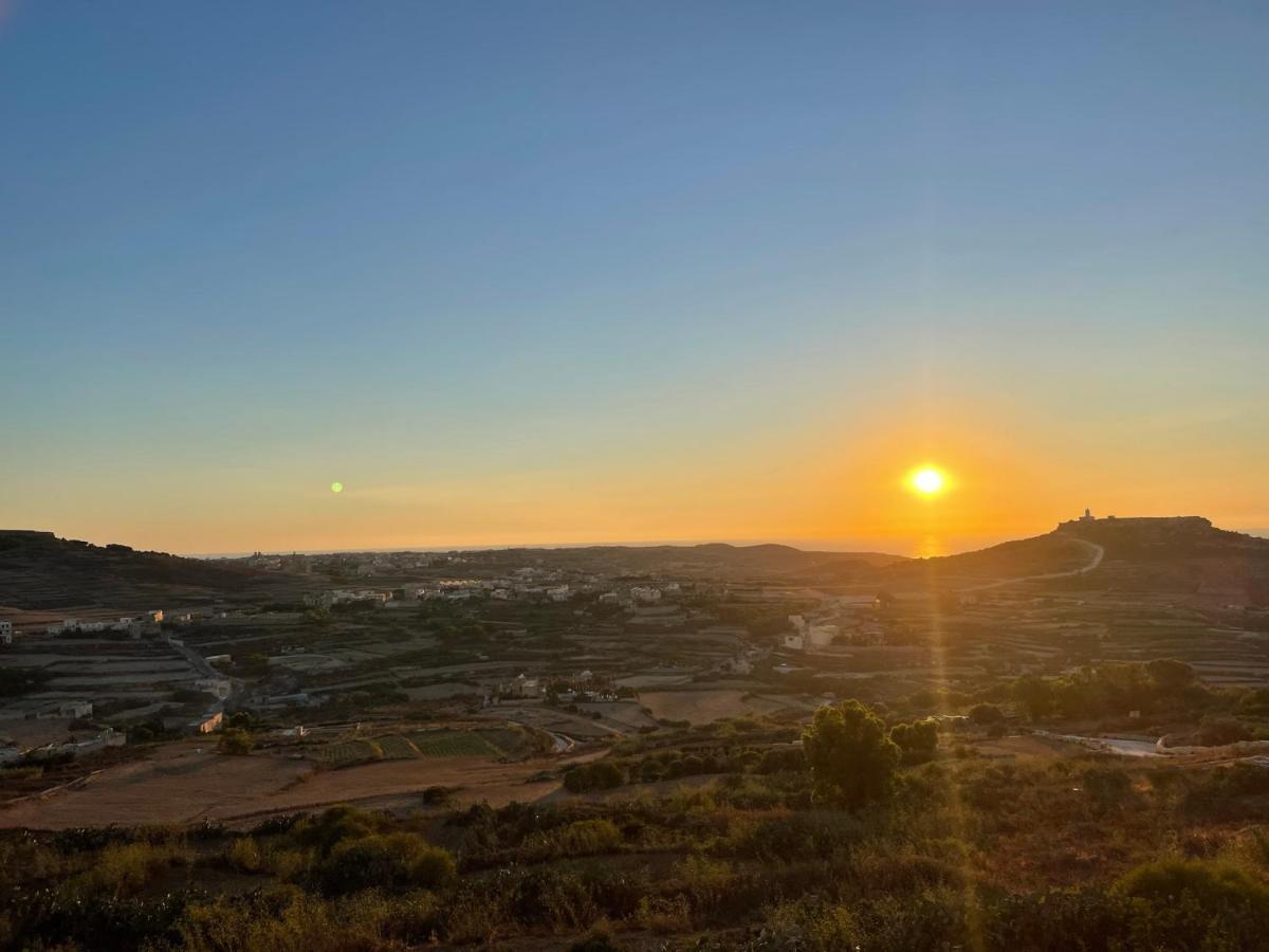 Tac-Cnic Heritage Living Apartment - Spectacular Views Zebbug  ภายนอก รูปภาพ